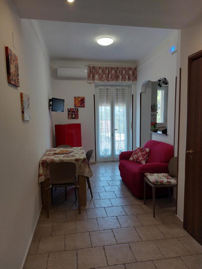 Marina Apartments Taranto Eksteriør billede